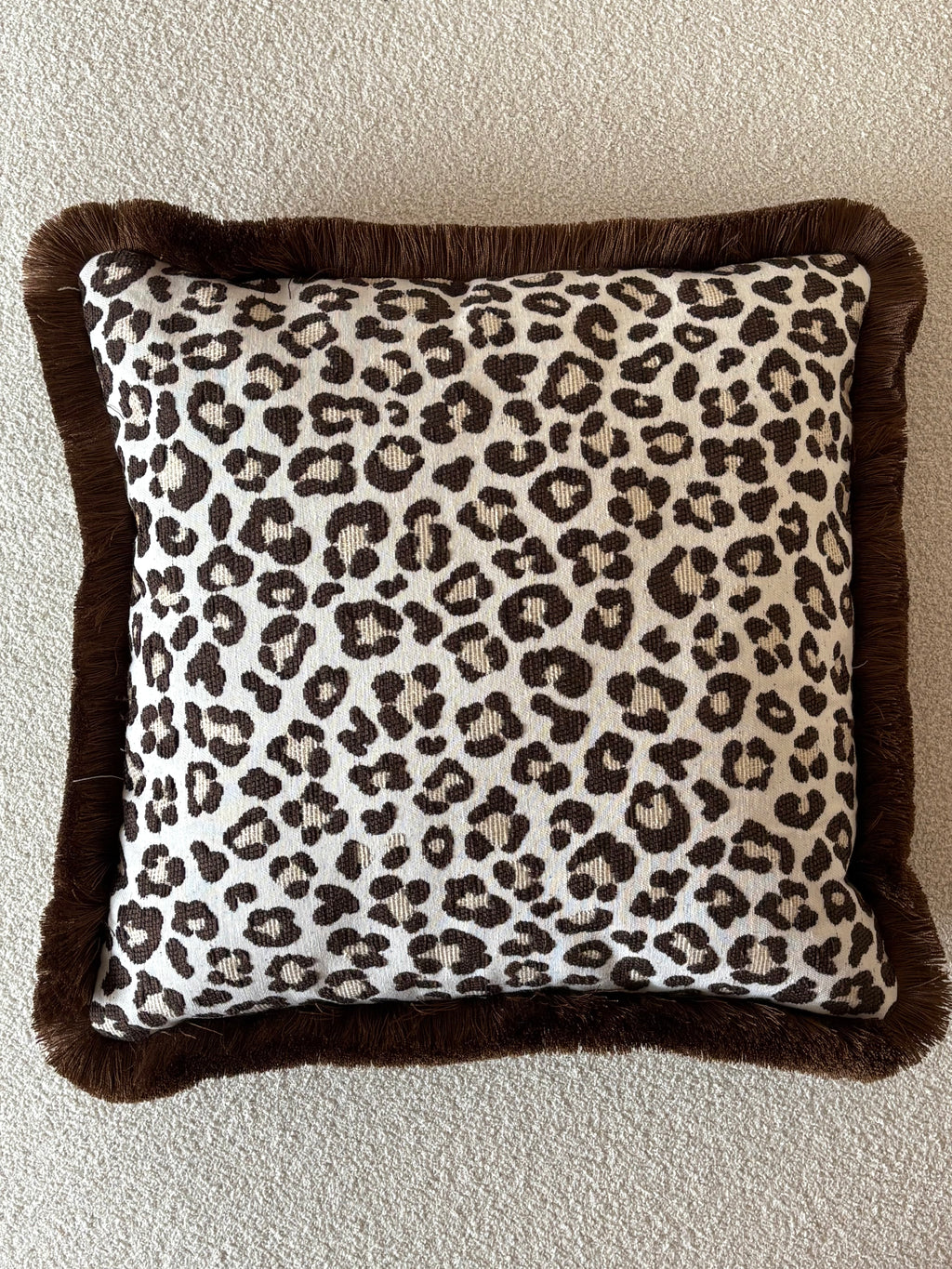Cushion Leopard