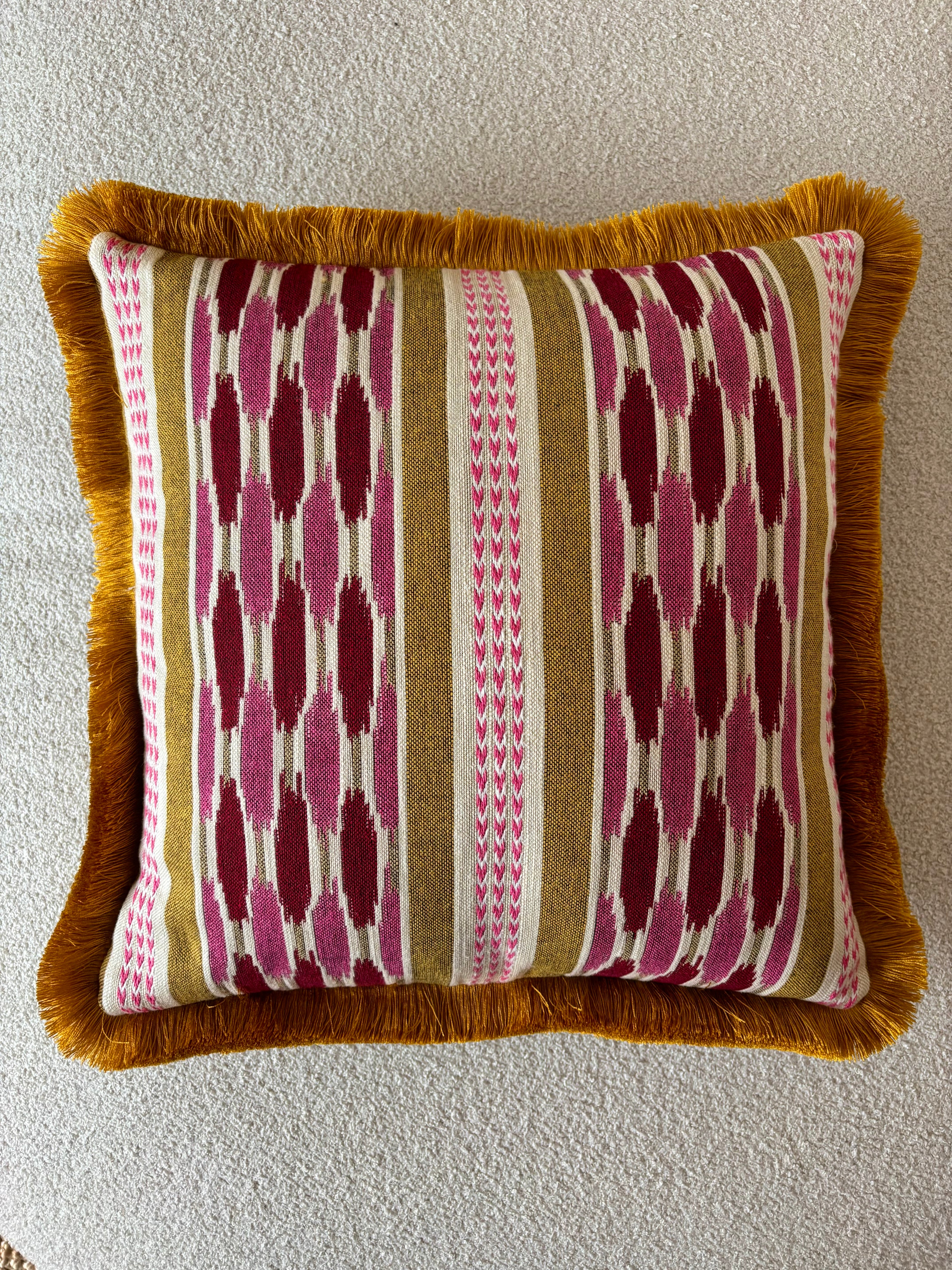 Cushion Pink